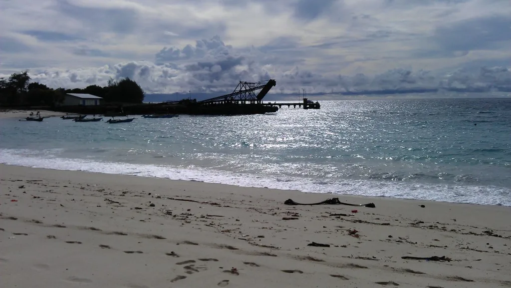 Wisata Bengkulu, dermaga pantai Linau (mungkin)